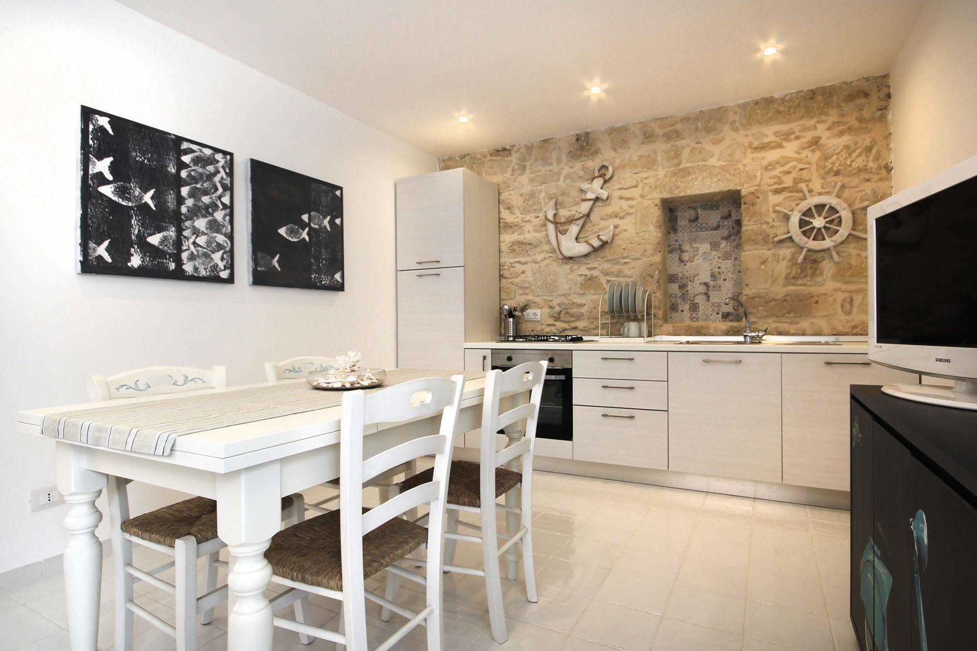 siciliacasevacanze - Marina Domus Marina di Ragusa Esterno foto